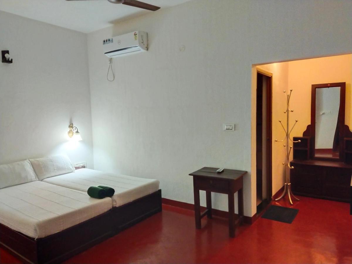 Marari Beach Clleetus Homestay Mararikulam Habitación foto