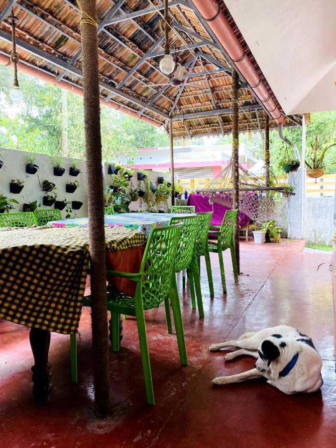 Marari Beach Clleetus Homestay Mararikulam Exterior foto